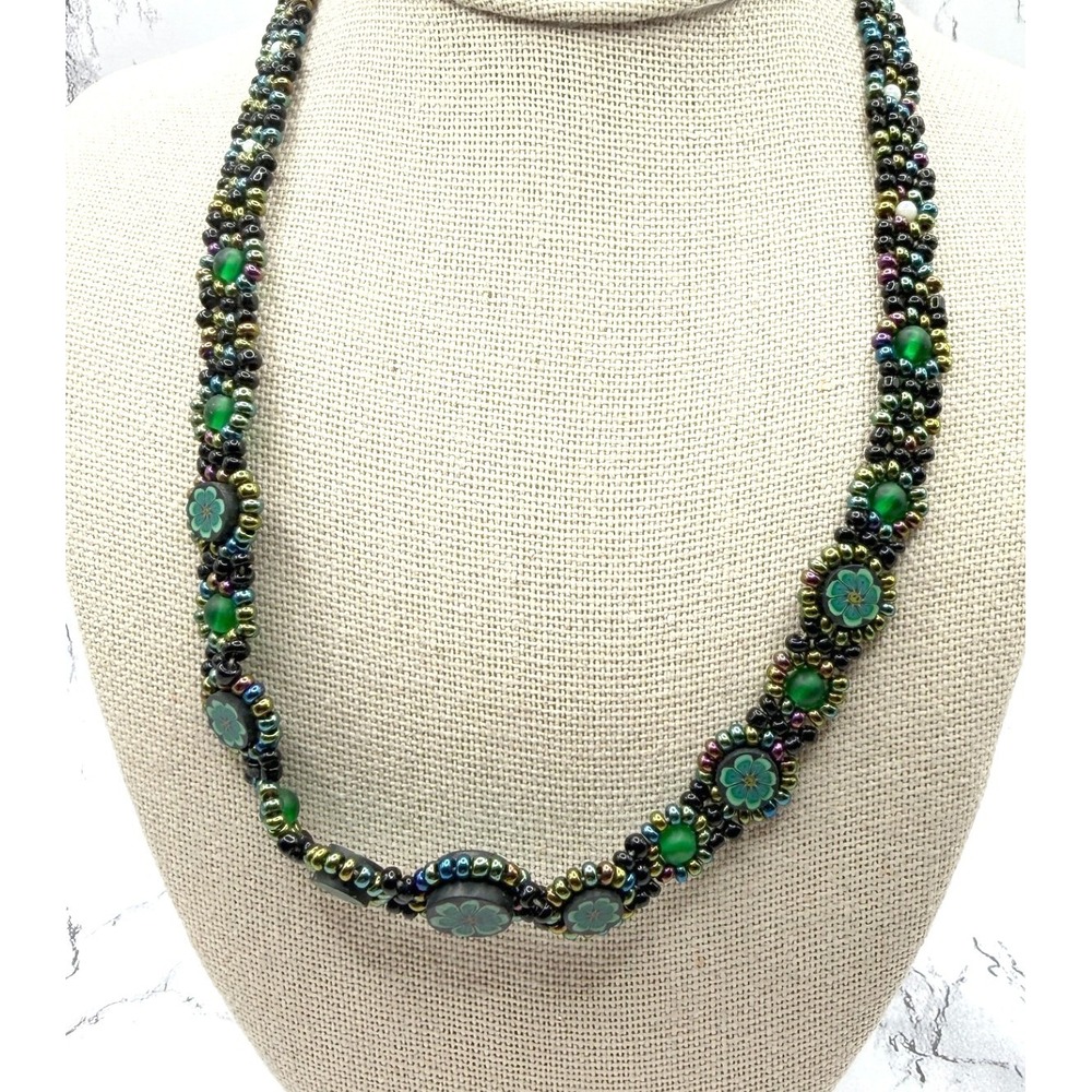 Boho Green Floral Beaded Choker Necklace Black Glass Seed Beads 14"